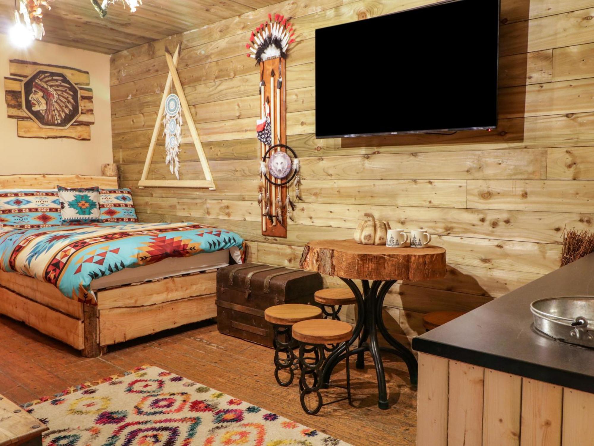Apache Falls Lodge リマバディ エクステリア 写真